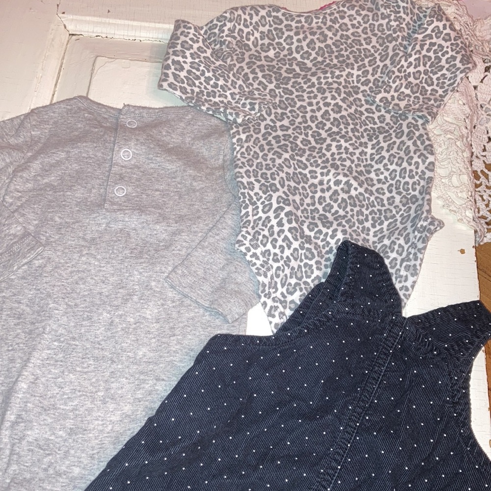 Baby Carter’s Hoodie Black Dot Dress Gold Heart Cheetah Fruit Print Onesies 6 M - Picture 3 of 9